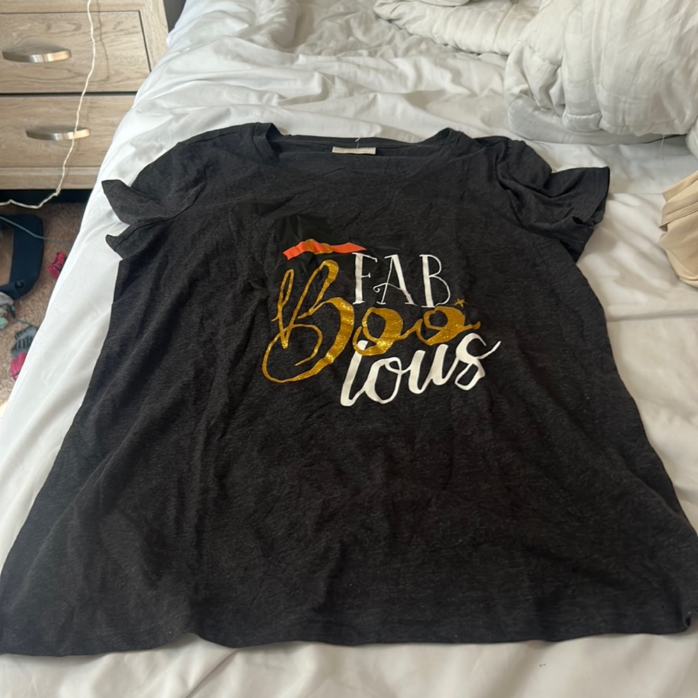 Halloween shirt‎